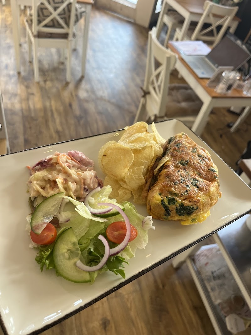 1 Middle Row Cafe photo 2