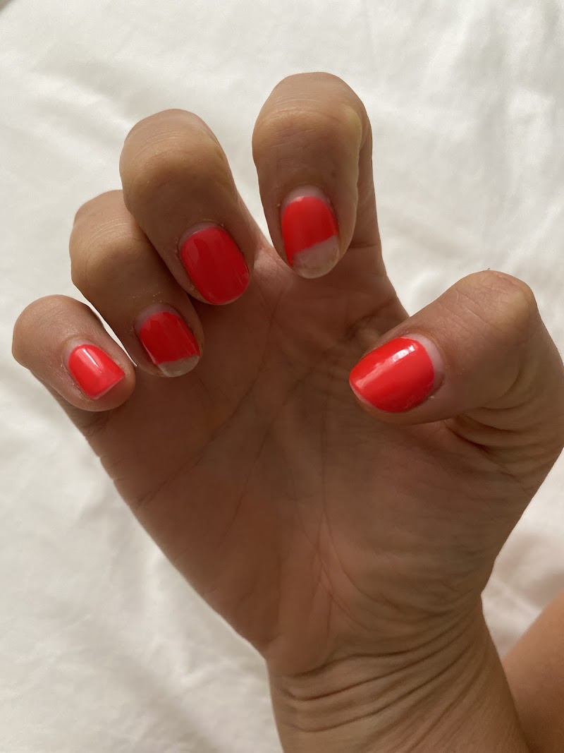 A-L Nails Salon — nail salon
