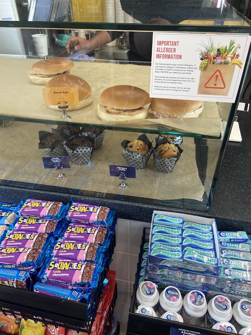 Cafe Local, Haywards Heath - Platform 3&4 photo 4