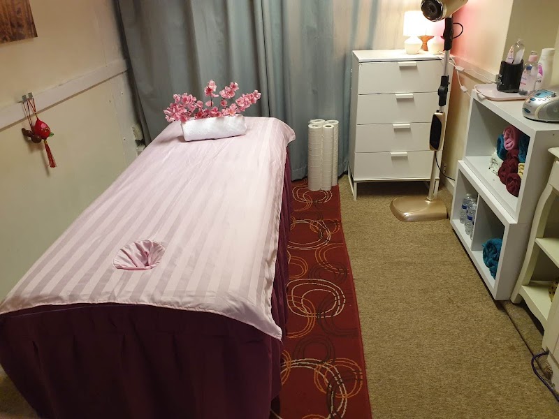 CZ Therapy Massage Centre photo 4