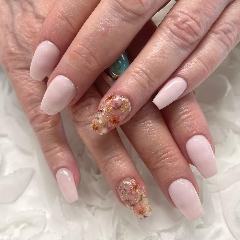 DNA Nails Studio — nail salon