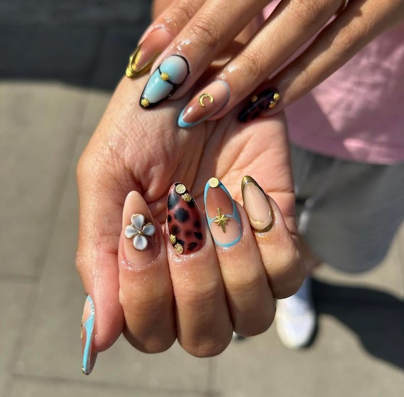 DNA Nails Studio photo 3