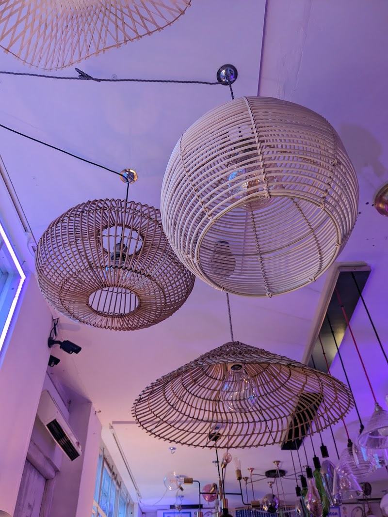 DT Electrical Supplies (HH) Ltd photo 3