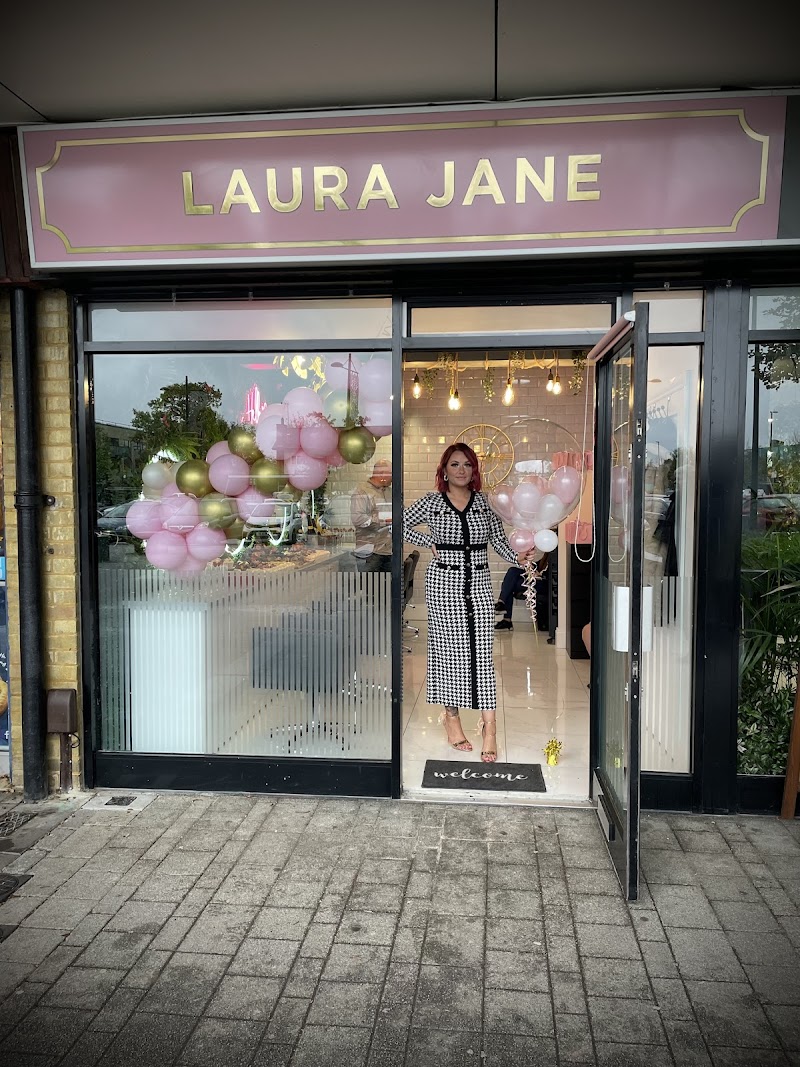 Laura Jane Hair photo 3