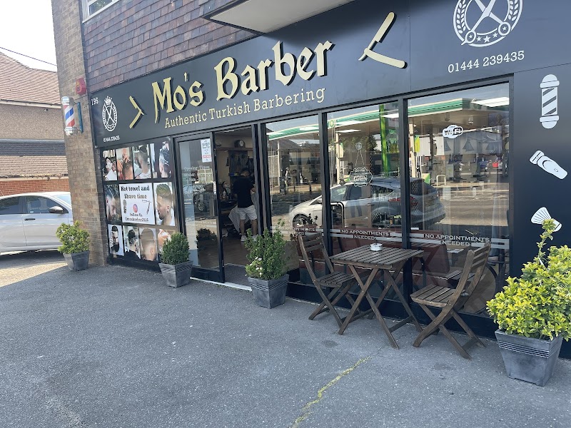 Mo's Barber photo 3
