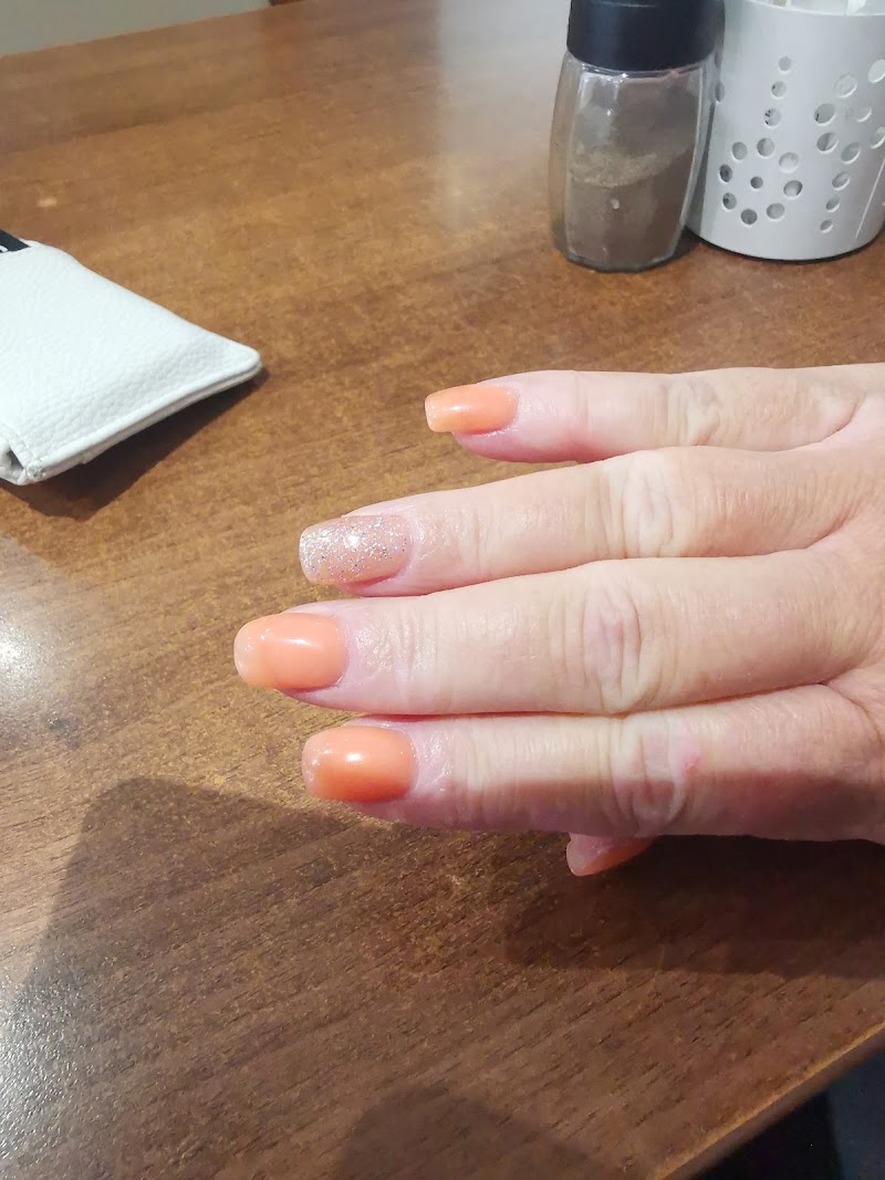 Pro Nails Design photo 4