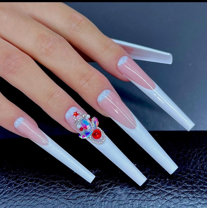Queen Nails Horsham Salon — nail salon