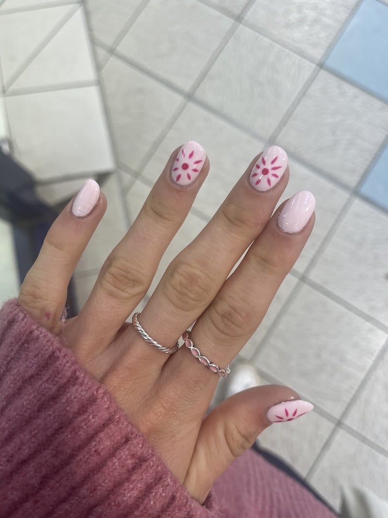 Sunshine Nails and Beauty — nail salon