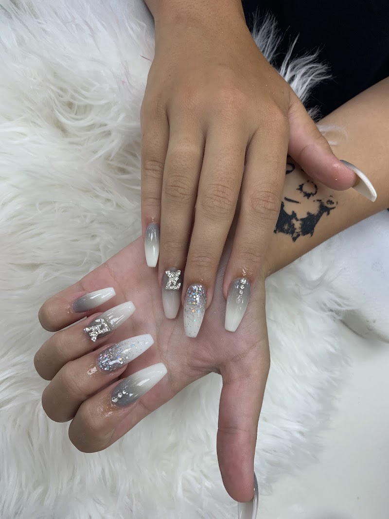 Sunshine Nails and Beauty photo 4