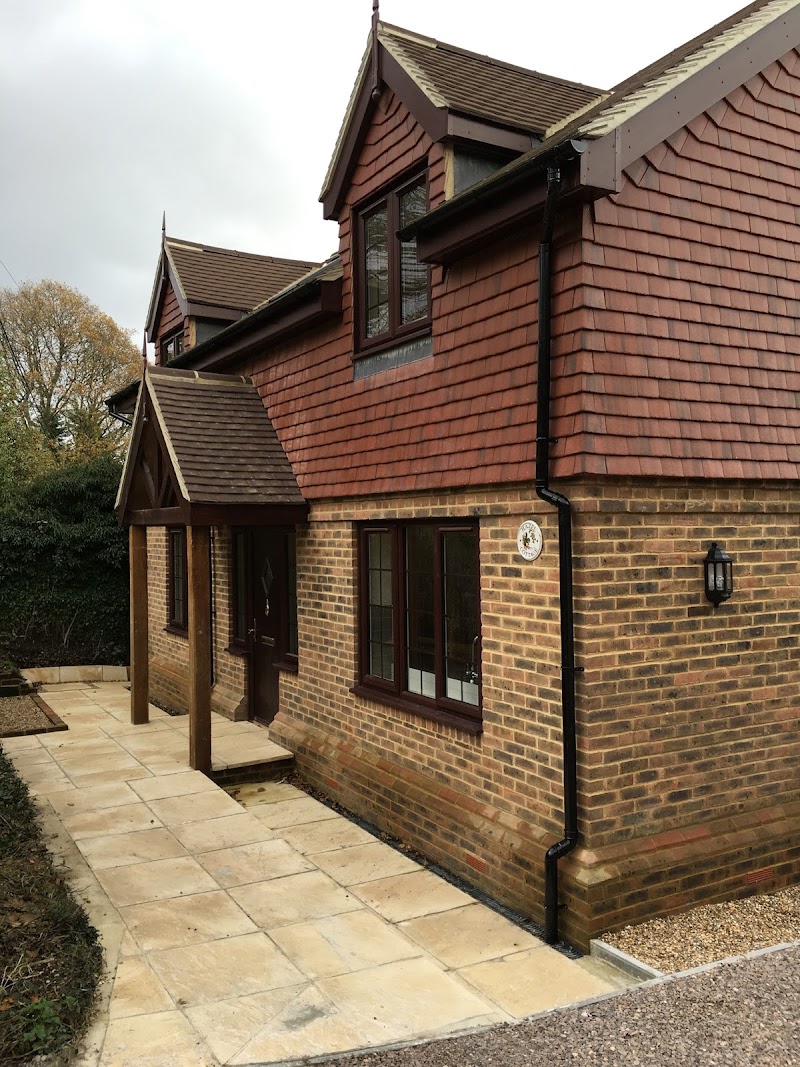 TG Roofing Services — roofers