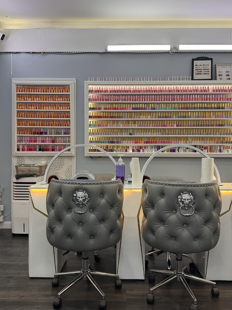 Top Nails Reigate photo 4