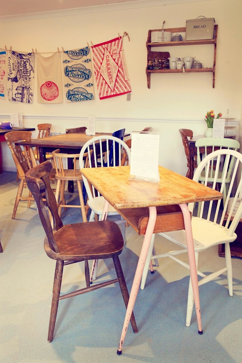 Tory's Café in the Park — cafe